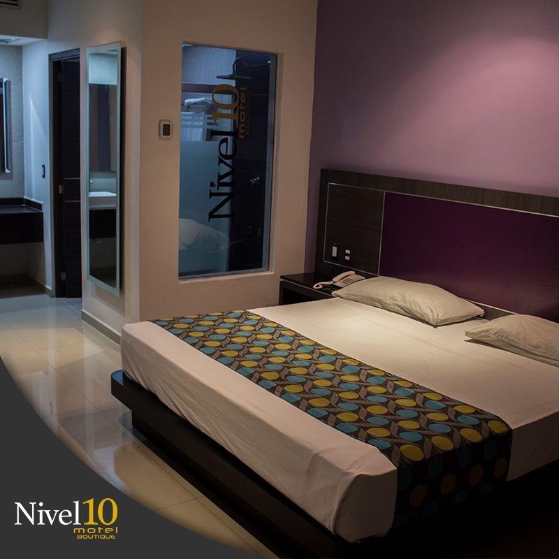 Nivel 10 Hotel Manzanillo Exterior photo